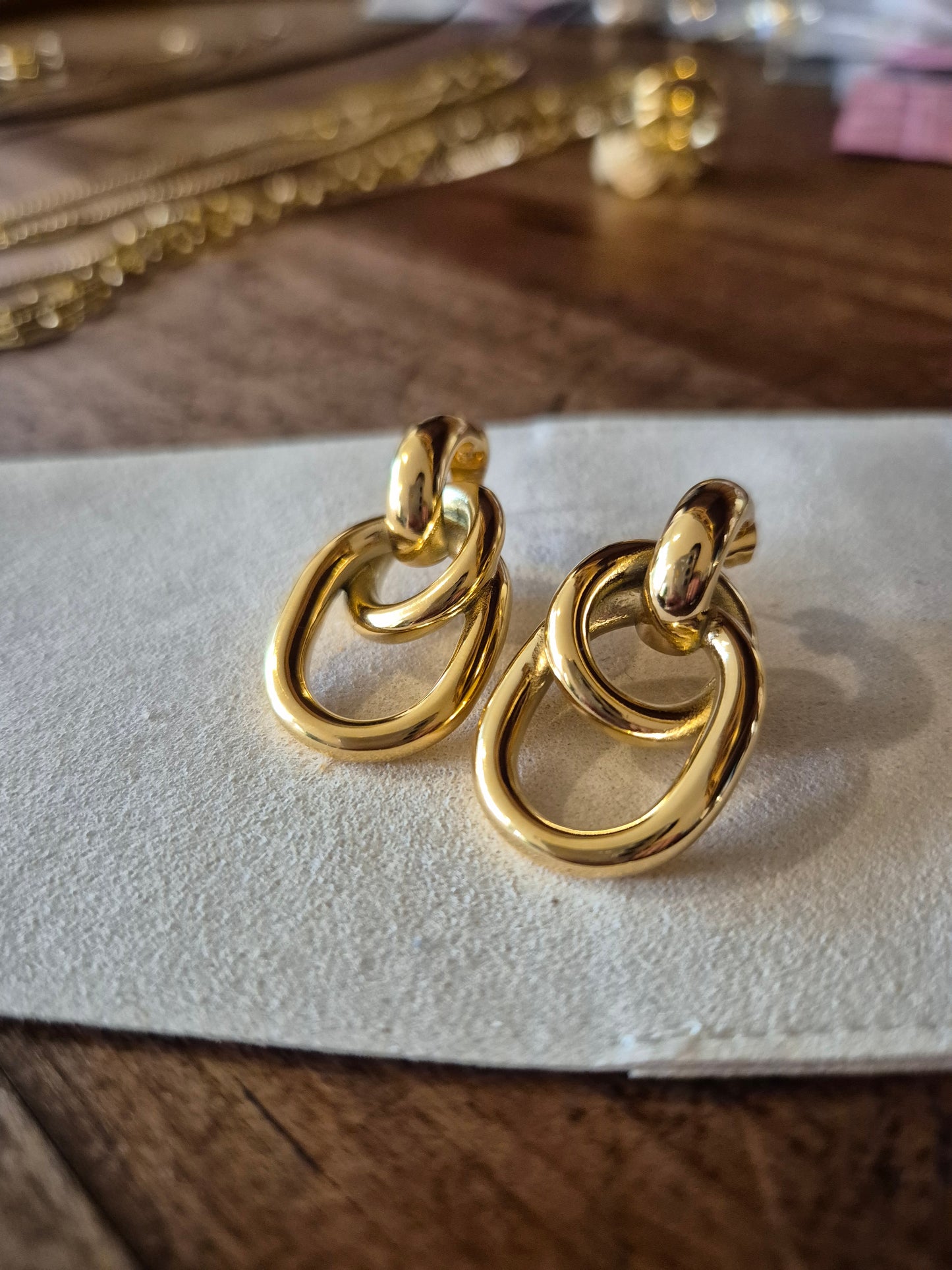 Aretes Roma