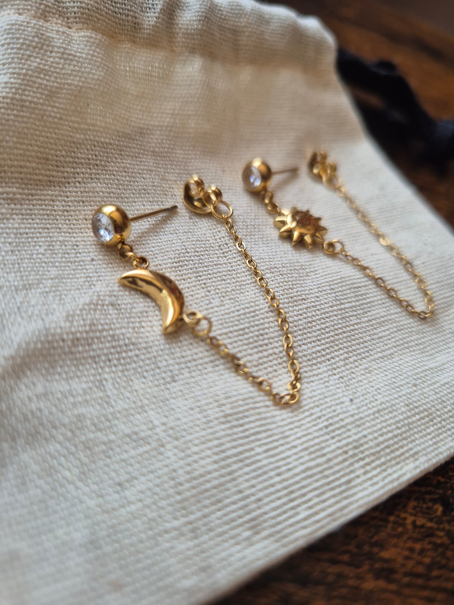 Aretes Sol y Luna